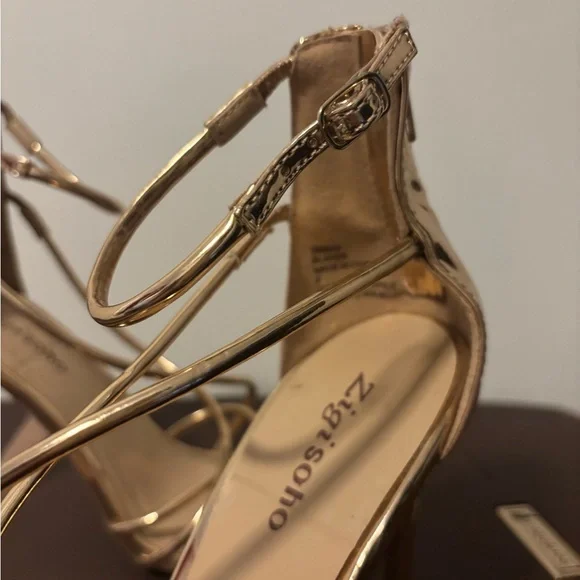 Zigi Soho “Blaker” Strappy Rose Gold Heels - Picture 4 of 7